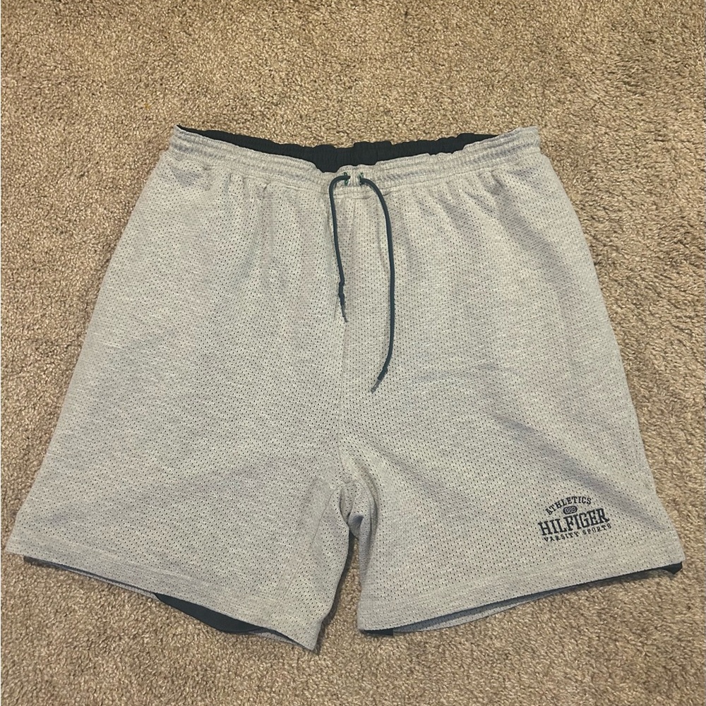 Men’s Tommy Hilfiger Reversible Atheltic Shorts Size Large